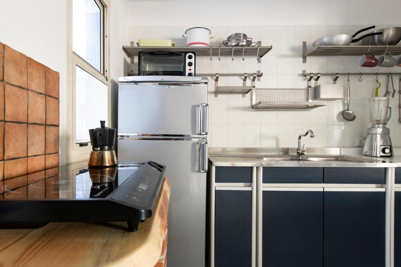 Duas Pedras, Private Apartment In The Heart Of Bosa Bagian luar foto